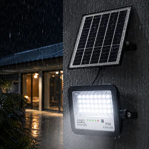 Proyector Solar LED EcoLuz 50W Luz Fría IP66 
