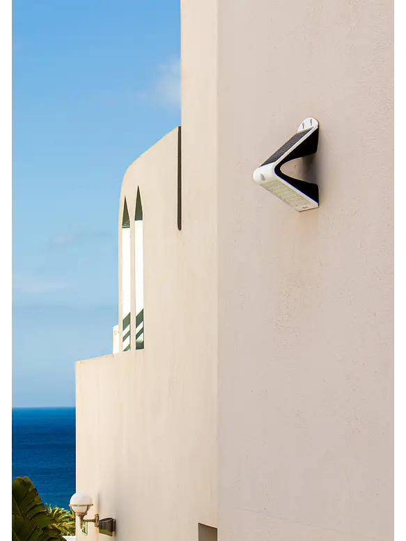 Aplique Solar LED ROBLAN 4W con Sensor de Movimiento IP65 500 lm Blanco/Negro (LIQUIDACIÓN - Últimas Unidades) 5