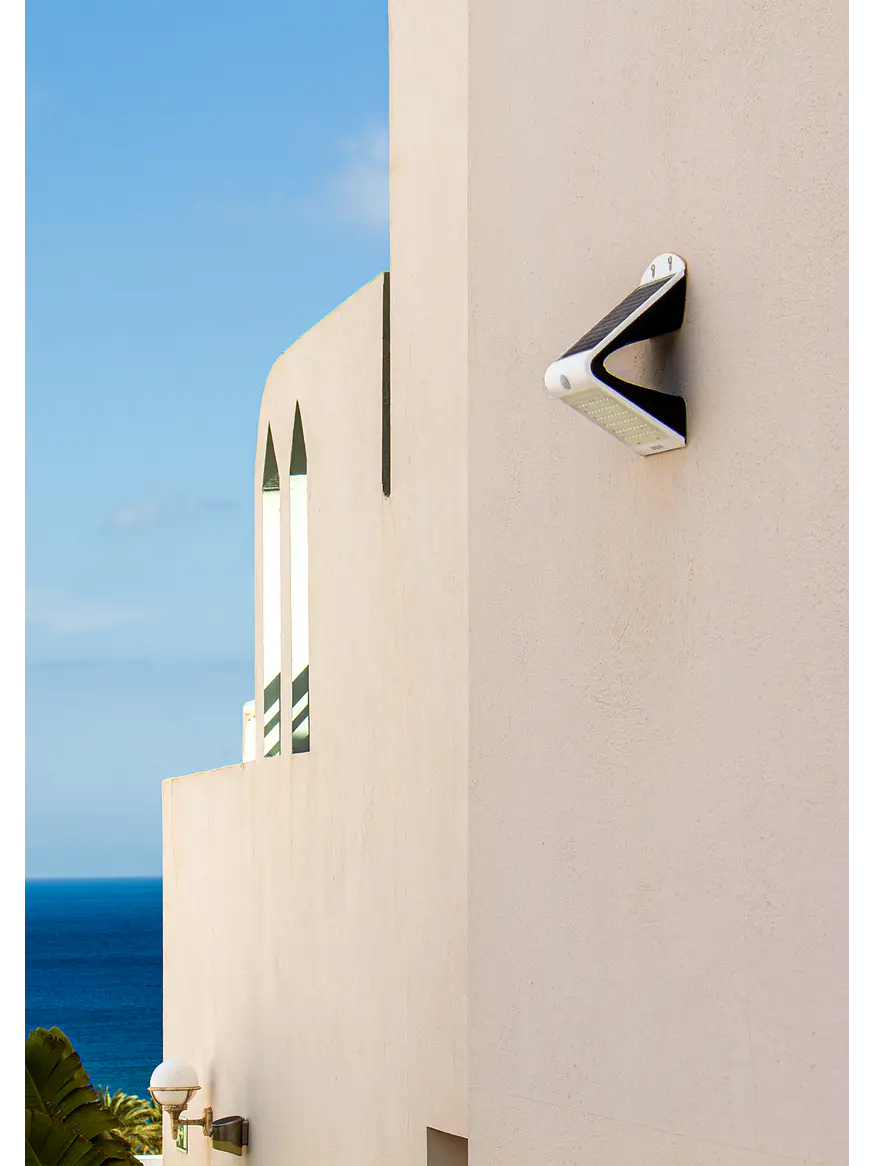 Aplique Solar LED ROBLAN 4W con Sensor de Movimiento IP65 500 lm Blanco/Negro (LIQUIDACIÓN - Últimas Unidades) 5