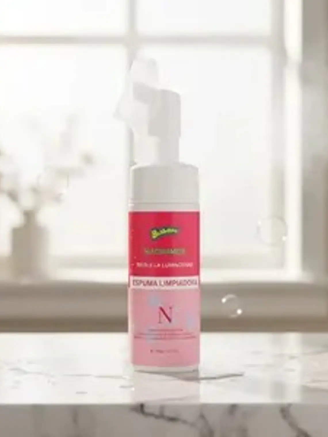 ESPUMA LIMPIADORA FACIAL NIACINAMIDE 150G BUBBALUU 2