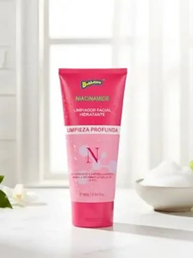 LIMPIADOR FACIAL HIDRATANTE NIACINAMIDE 180G BUBBALUU 1