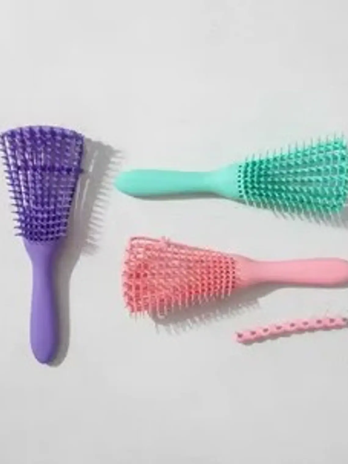 CEPILLO FLEXIBLE DESENREDANTE ROSA 1