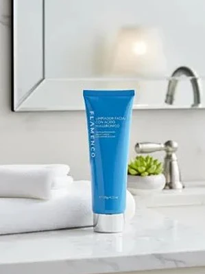 LIMPIADOR FACIAL CON ACIDO HIALURONICO 120G FLAMENCO