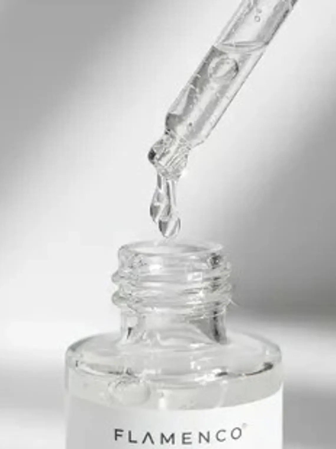 SÉRUM FACIAL CON VITAMINA B5 + ÁCIDO HIALURÓNICO 40ML FLAMENCO 6