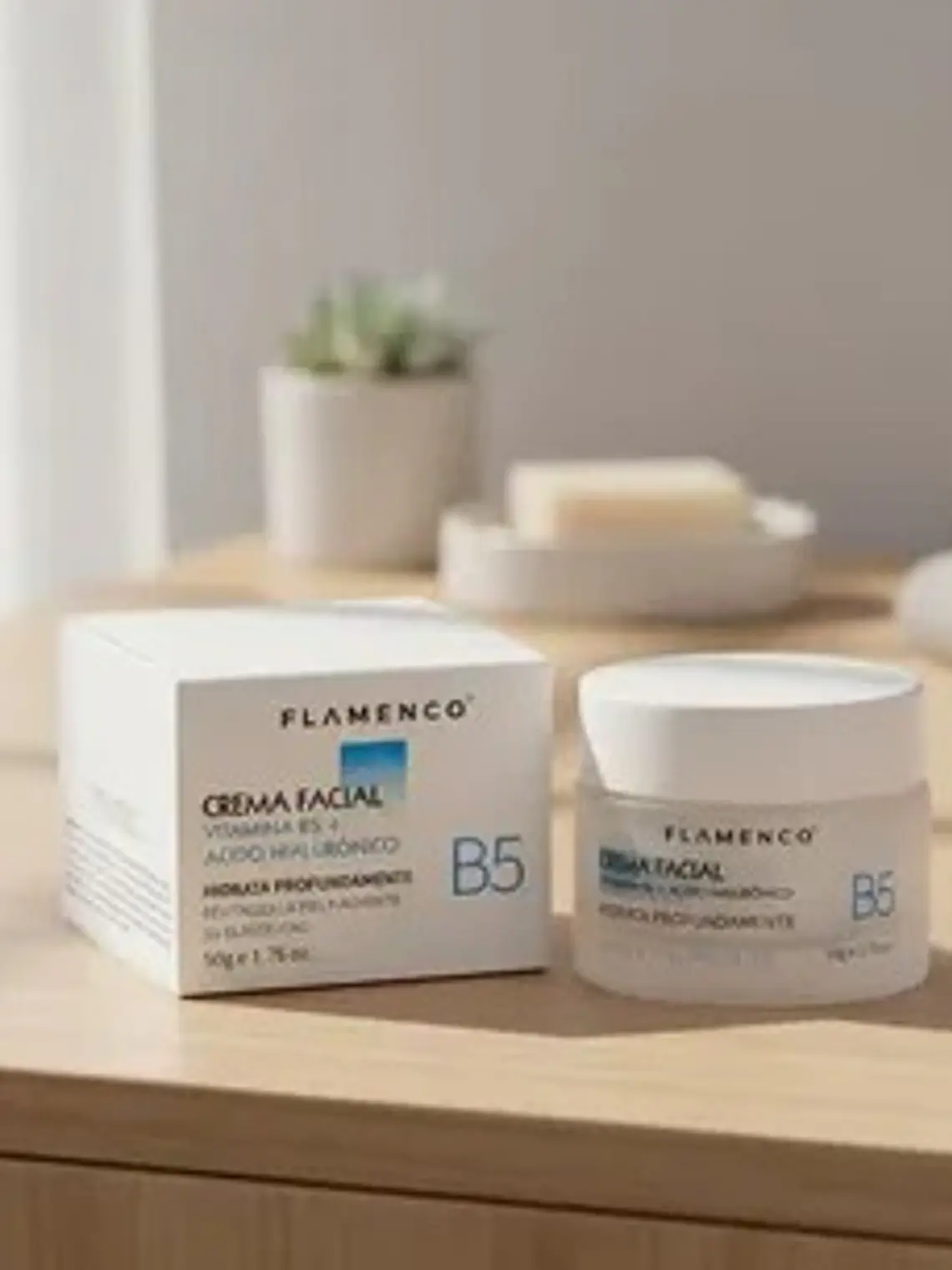 CREMA FACIAL CON VITAMINA B5+ÁCIDO HIALURÓNICO 50G FLAMENCO 1