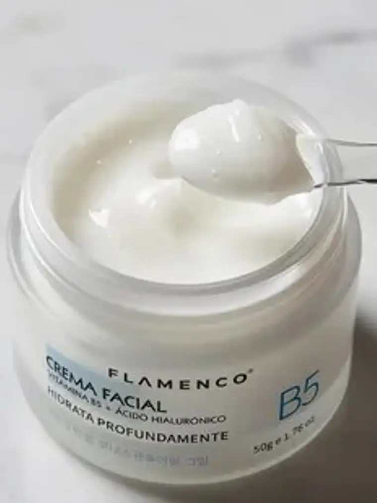 CREMA FACIAL CON VITAMINA B5+ÁCIDO HIALURÓNICO 50G FLAMENCO 5