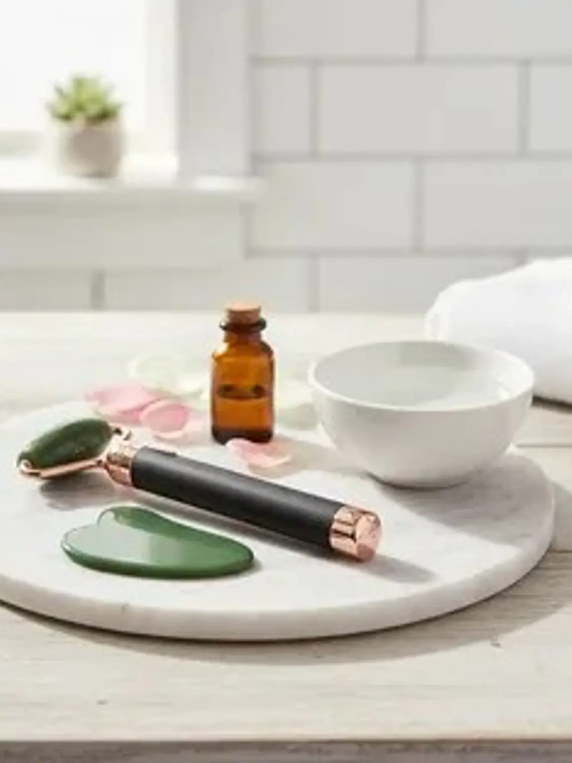 SET RODILLO MASAJEADOR FACIAL VIBRACION + GUA SHA  1