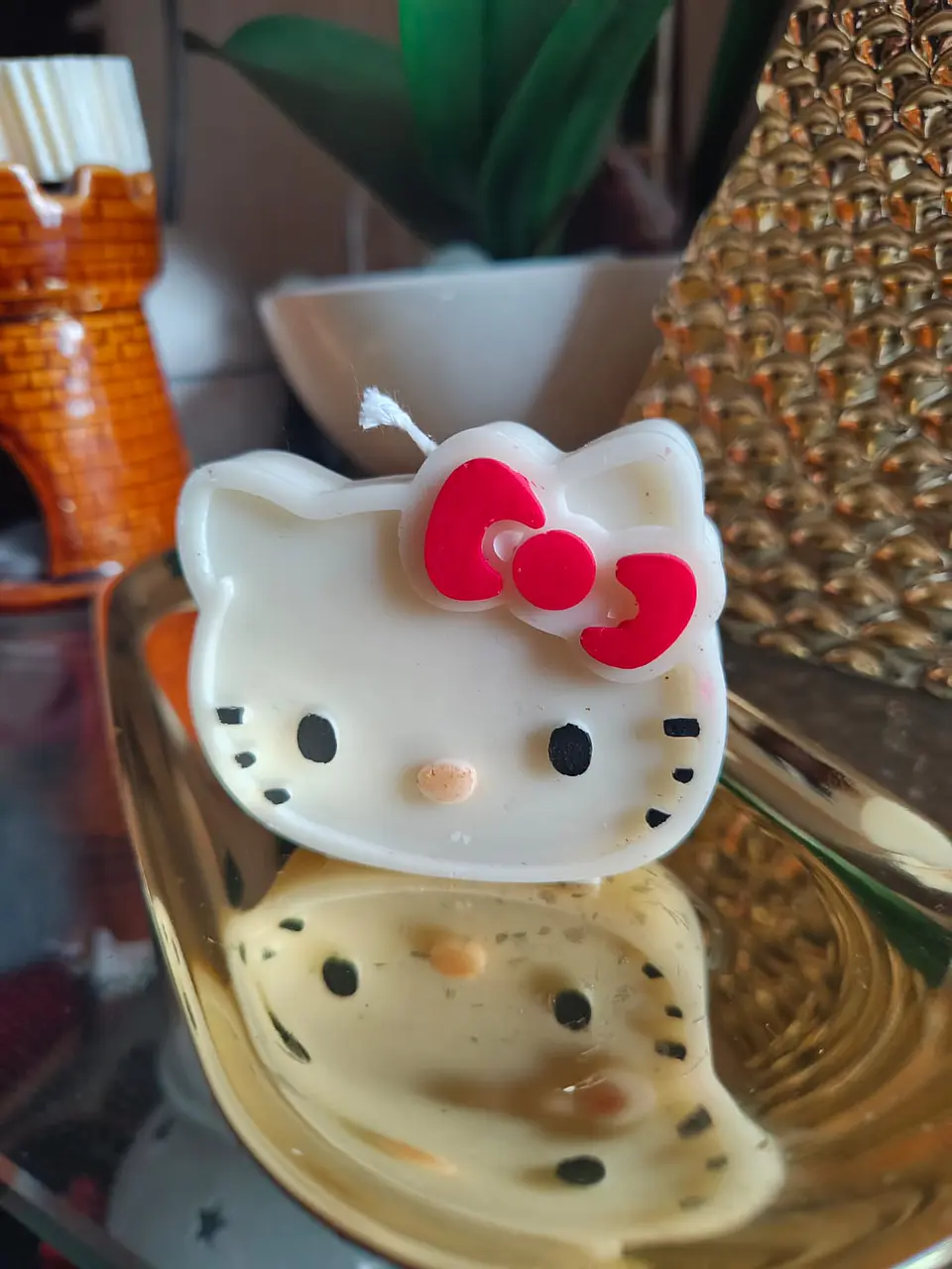 Hello Kitty  1
