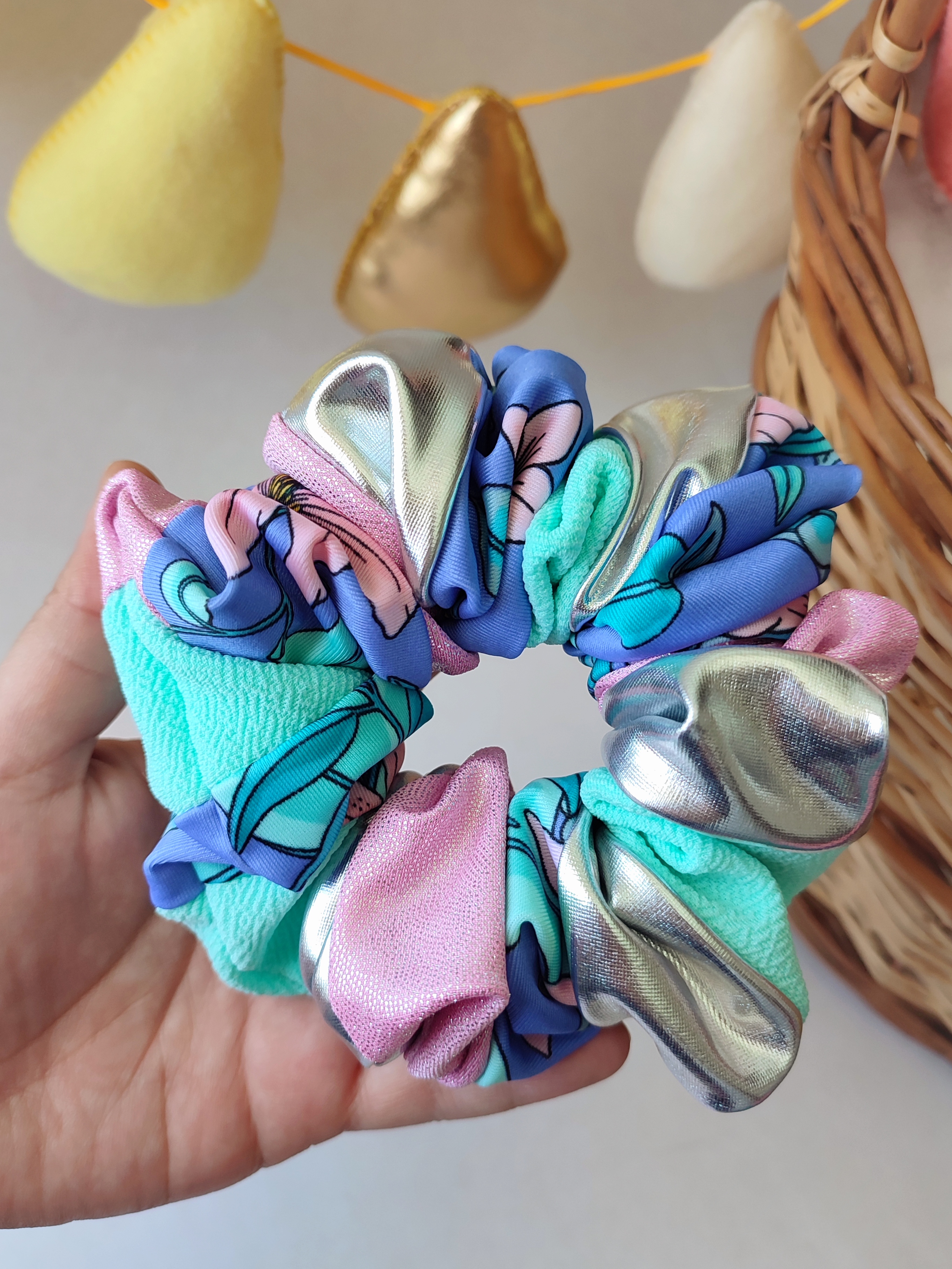 Tutti Scrunchie 