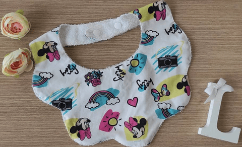 Babete Minnie Arco-Íris