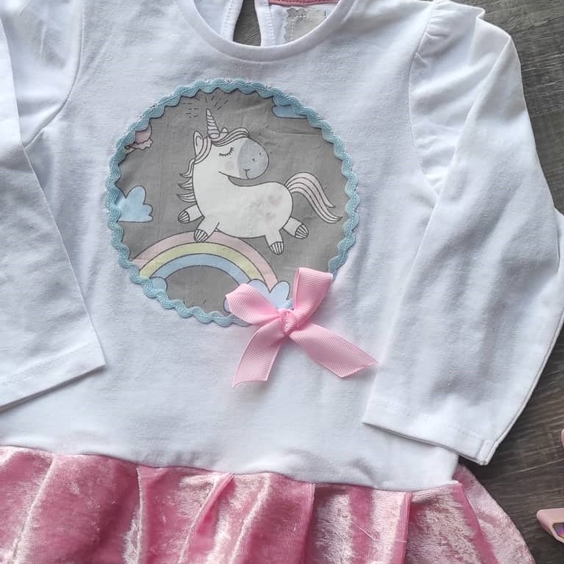 Blusa Unicórnio Arco-íris | 12-18 meses 2