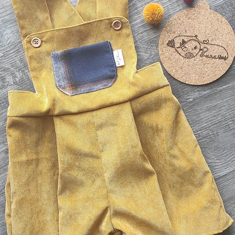 Calção com peitilho Mostarda | 18 meses 1