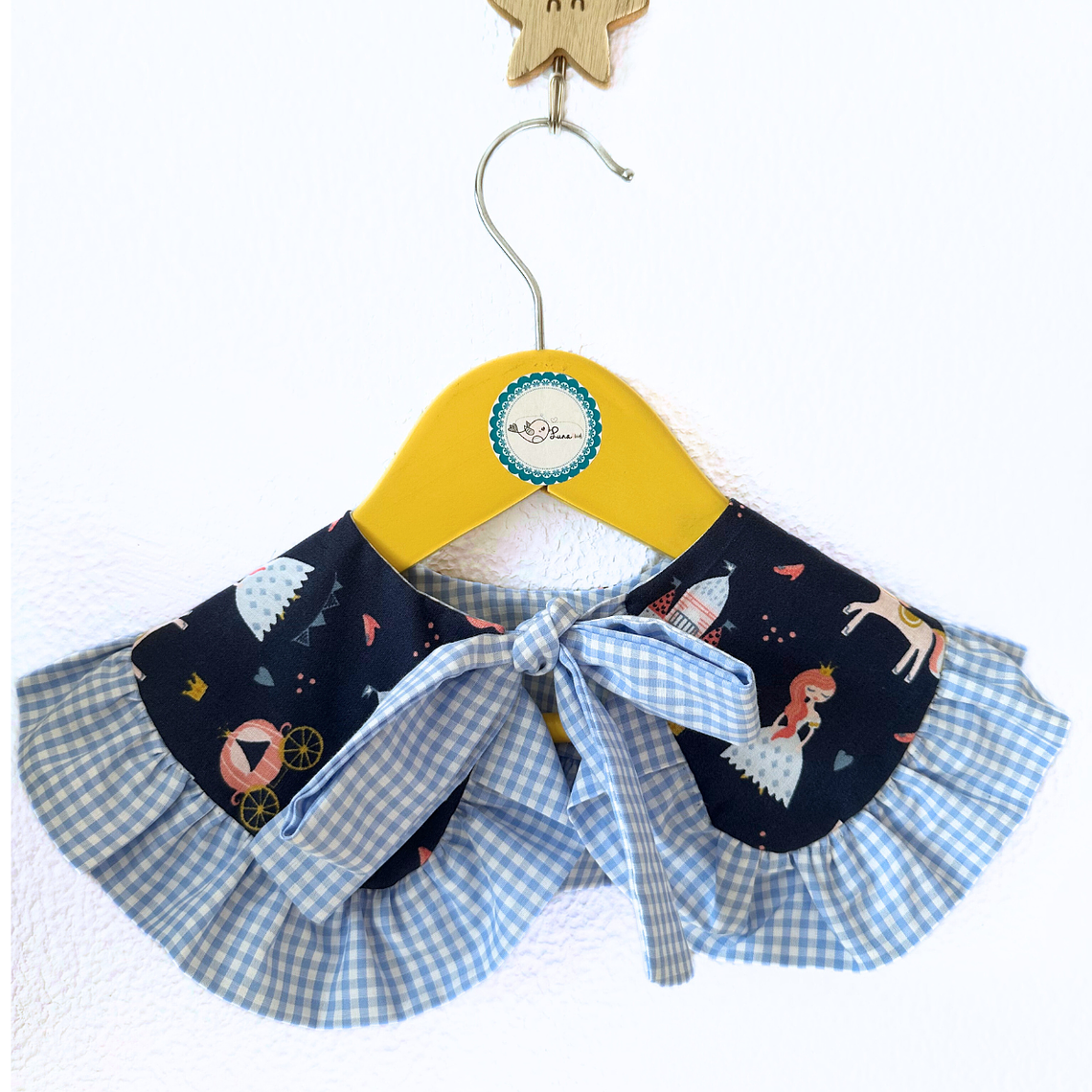 Gola amovível Princesa 1