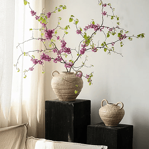 Conjunto de vasos de cerâmica Wabi Sabi, feitos à mão, estilo boho, com decoração vintage e acabamento envelhecido.