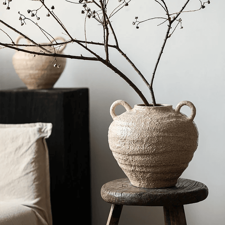 Conjunto de vasos de cerâmica Wabi Sabi, feitos à mão, estilo boho, com decoração vintage e acabamento envelhecido. 4