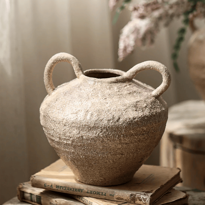 Conjunto de vasos de cerâmica Wabi Sabi, feitos à mão, estilo boho, com decoração vintage e acabamento envelhecido. 8