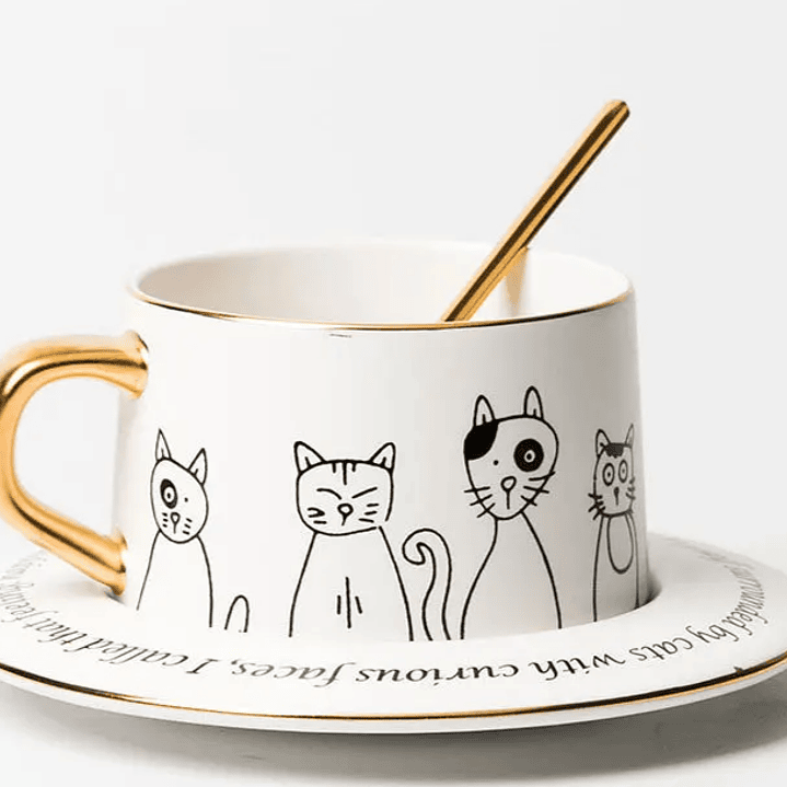 Conjunto de Chávena de Café em Cerâmica Bone*, com Pires e Colher.  3