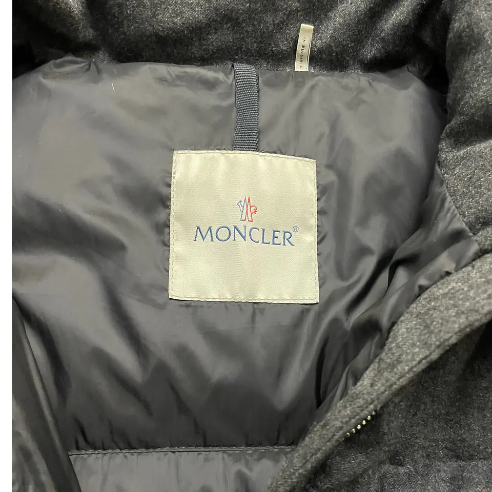 Chaqueta Puffer Moncler Talla M 7