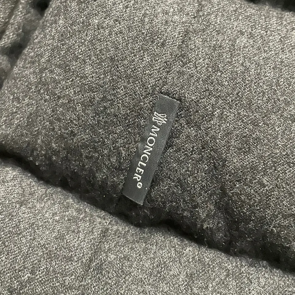 Chaqueta Puffer Moncler Talla M 13