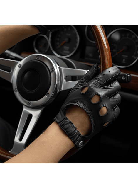 CHRISTIAN DIOR Talla M (8 1/2 ) Hombre