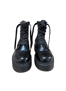 Dr. Martens Modelo T10 US Hombre(Revisar medidas) 