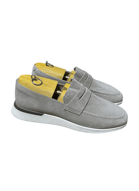 Wolf and Sheperd 10,5 US