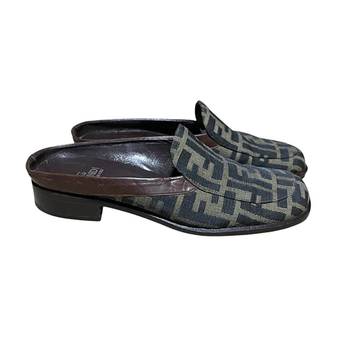 Zapatos Fendi  N°8