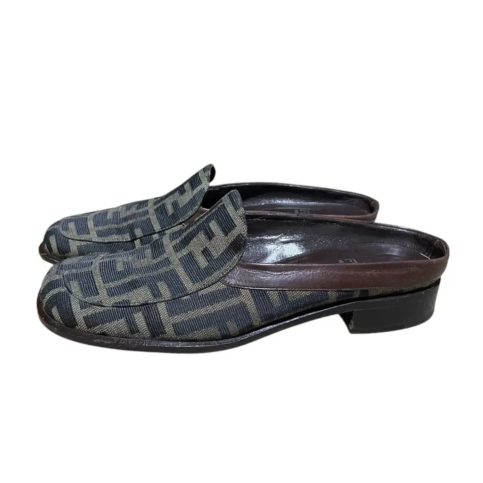 Zapatos Fendi  N°8 2