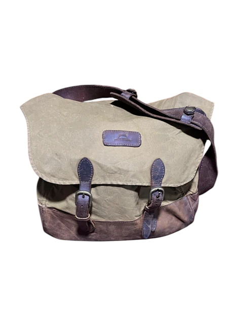  Tilley Intrepid Bag