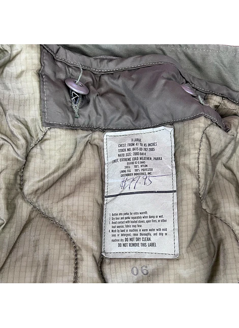 US Militar Cola de Pez Talla XL (Revisar medidas)