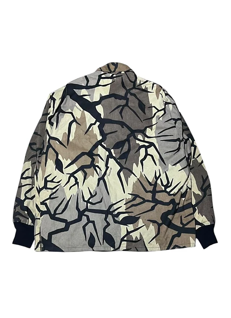 Chaqueta de CampoPredator Camo Talla L (Revisar Medidas)⚡️