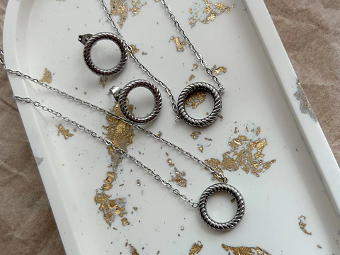 Néra – Conjunto Prateado Texturizado