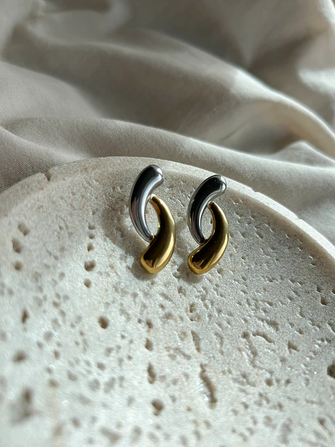 Duo – Brincos Dourado & Prateado