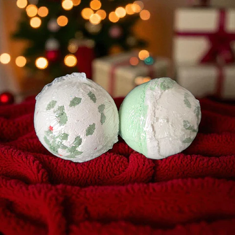 Bath Bomb - Holly Berry & Mistletoe 