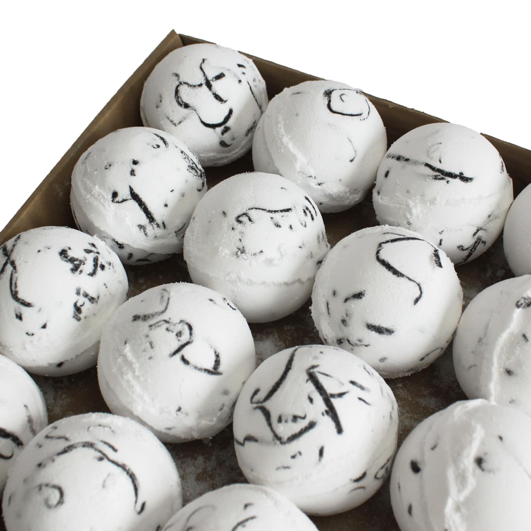 Tropical Paradise Coco Bath Bomb - Dragon Fruit 2