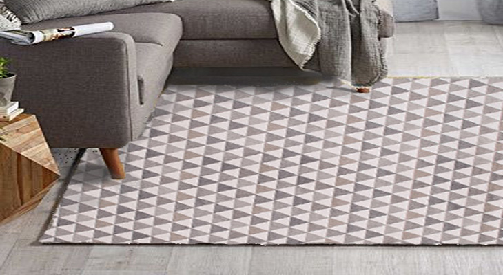Como combinar a sua decoração com tapetes de estampas geométricas?