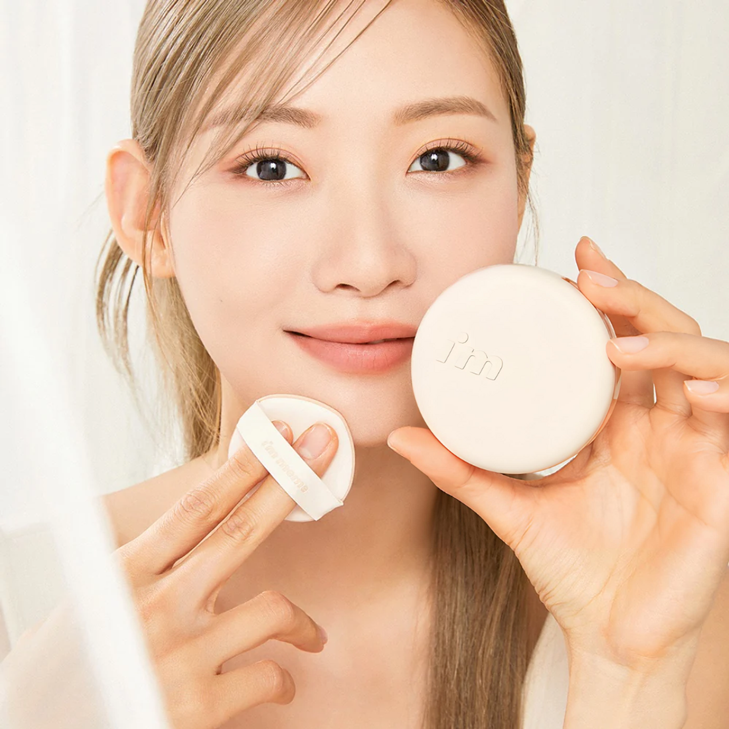 Wonder Cover Lasting Cushion SPF 50+ 3