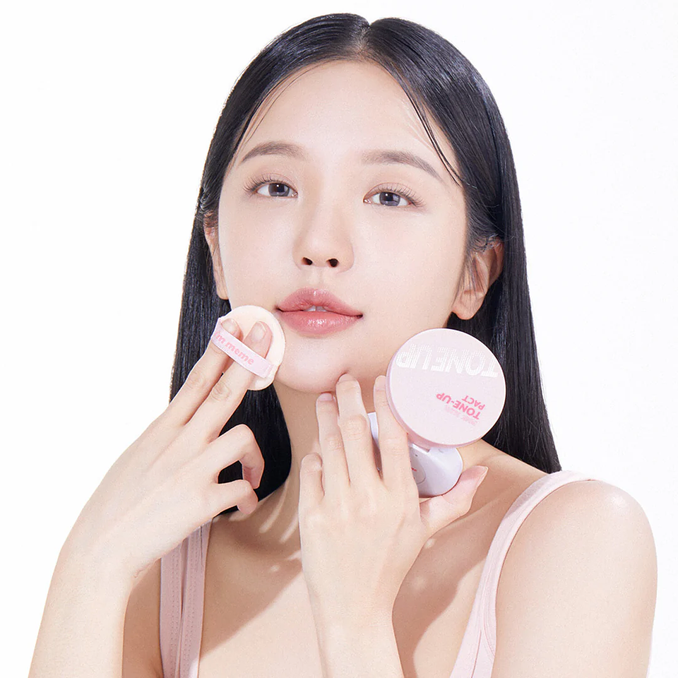 Pink Blur Tone Up Pact 9.5g 4