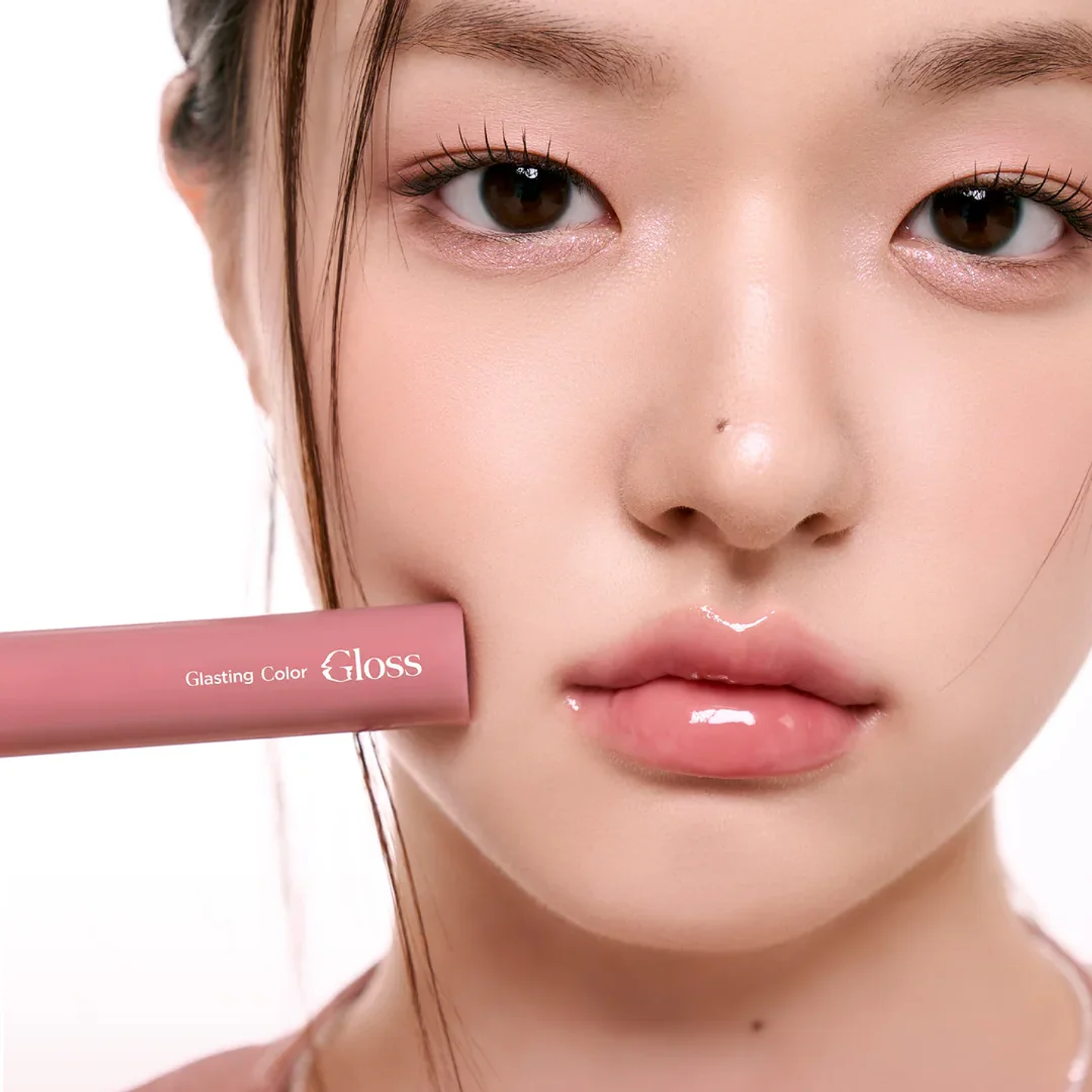 Tinta Labial Glasting Color Gloss 04 Grapy Way 2