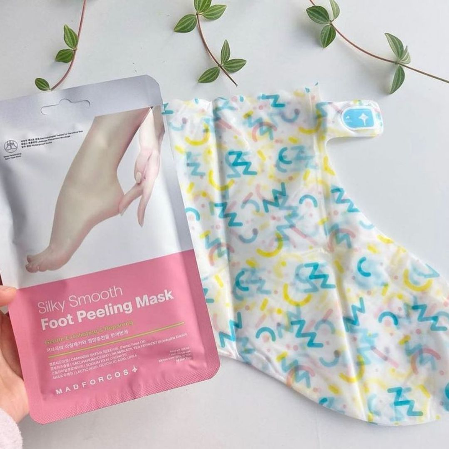  Mascarilla Exfoliante Silky Smooth Foot Peeling Mask 11