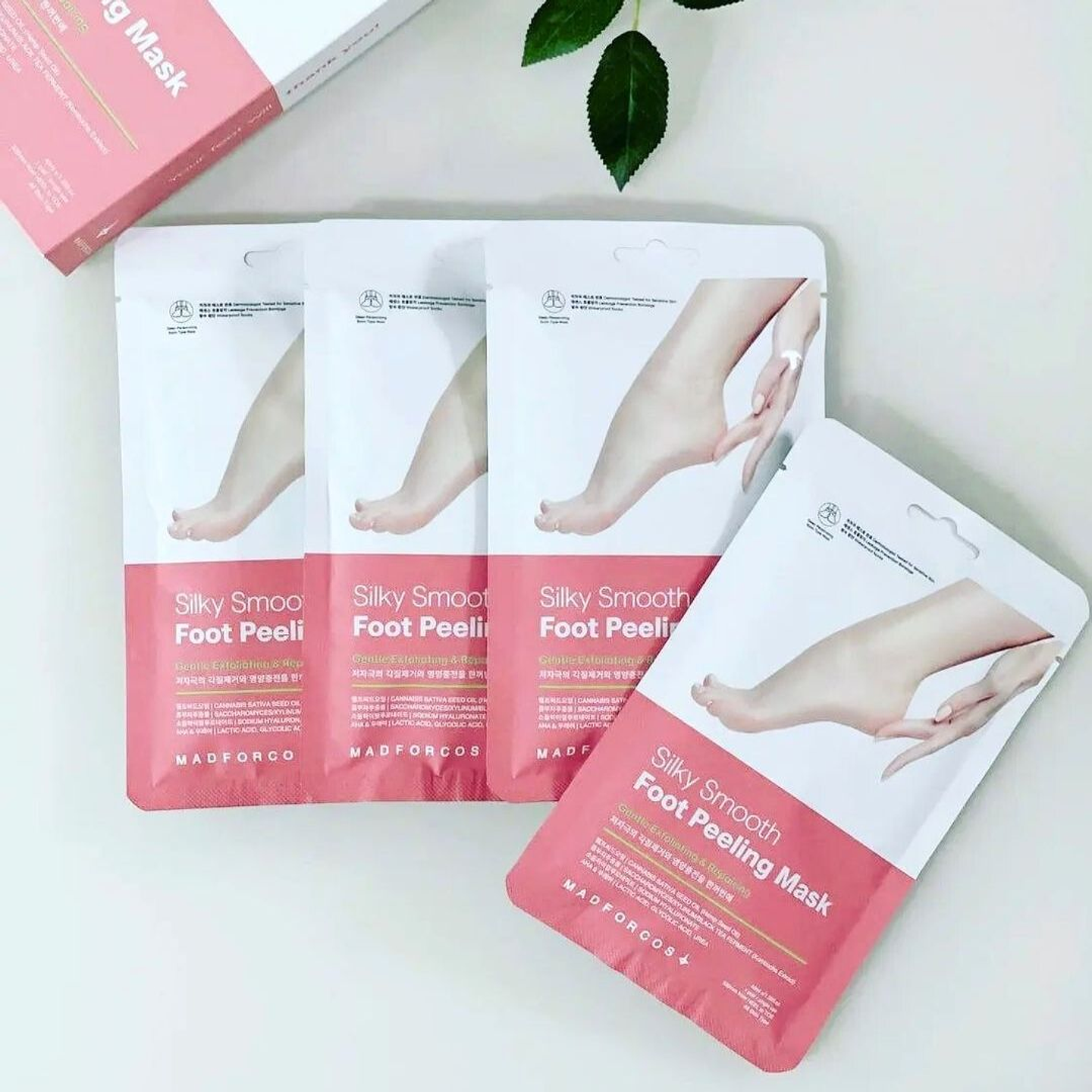  Mascarilla Exfoliante Silky Smooth Foot Peeling Mask 18