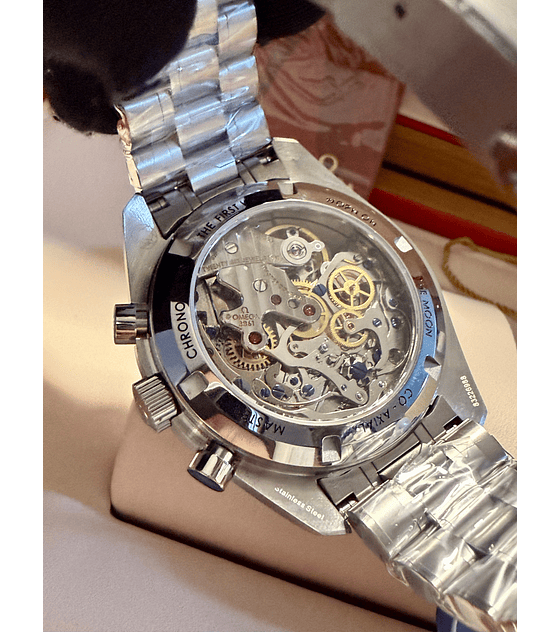 Omega Speedmaster Moonwatch 42mm N1F novo 2025