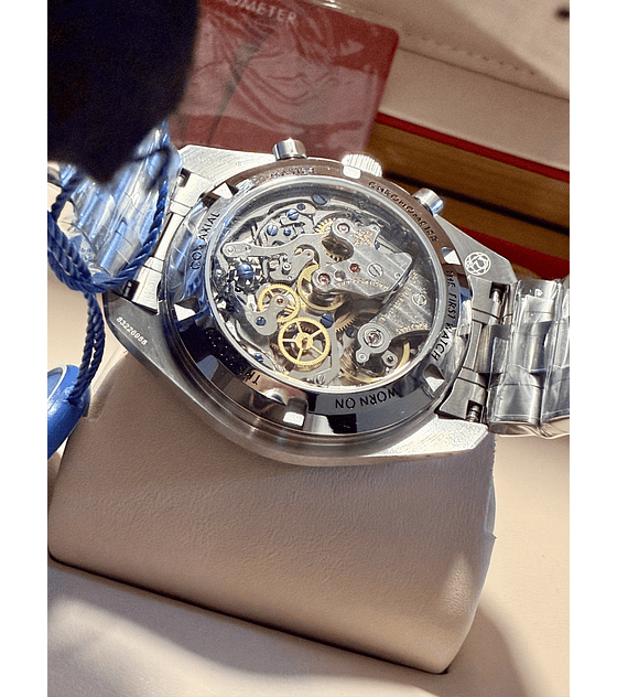 Omega Speedmaster Moonwatch 42mm N1F novo 2025