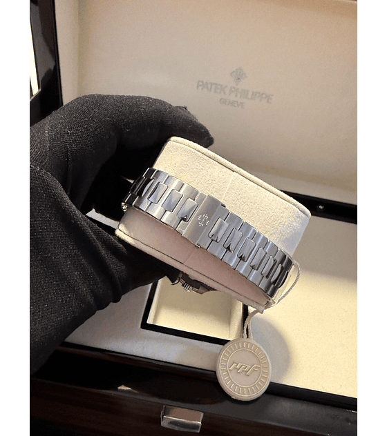 Patek Philippe Nautilus Diamonds 41mm PPF novo