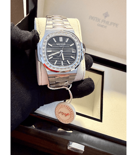 Patek Philippe Nautilus Diamonds 41mm PPF novo