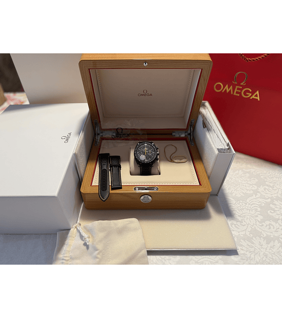 Omega Moonwatch Apollo 8 Ceramic Titanium BLS Novo