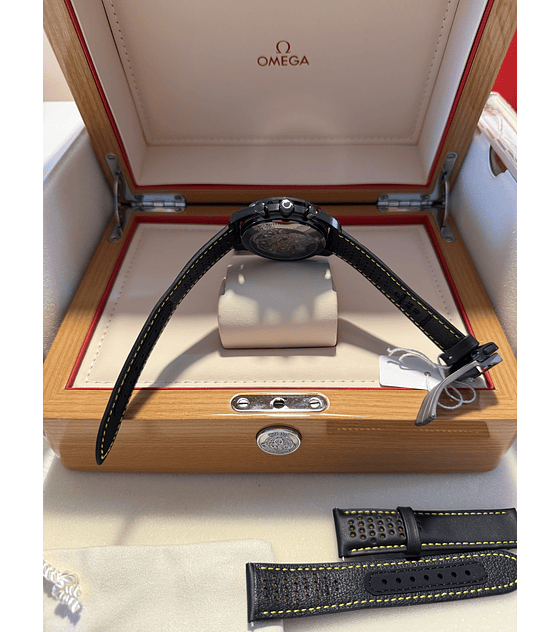 Omega Moonwatch Apollo 8 Ceramic Titanium BLS Novo