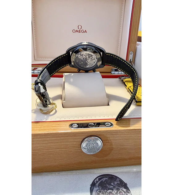 Relogio Omega Moonwatch Apollo 8 N1F mais extra strap N1F novo