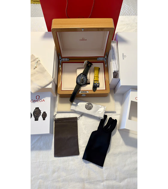 Relogio Omega Moonwatch Apollo 8 N1F mais extra strap N1F novo