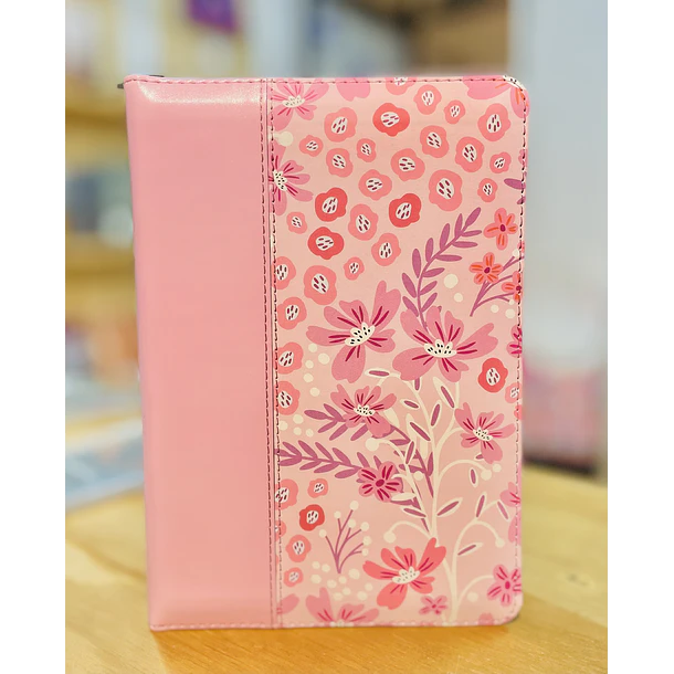 Biblia Compacta Letra Grande RVR60 Con Índice y Cierre Rosa Floral 2